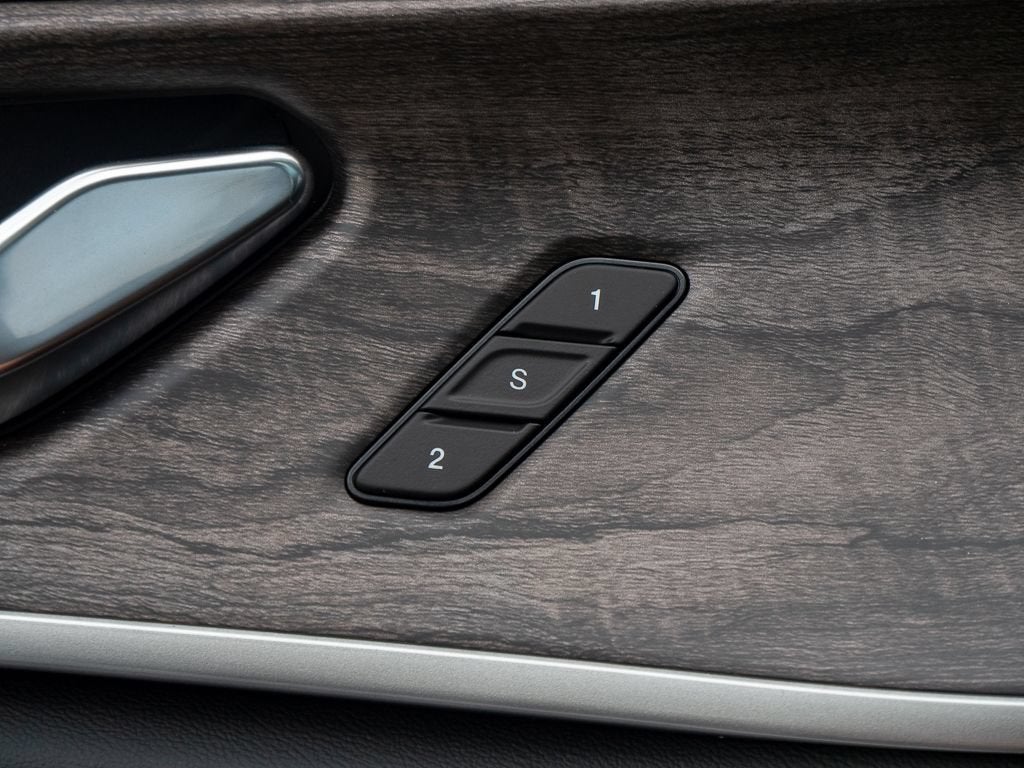 2027 Jeep Grand Cherokee Limited Reserve
