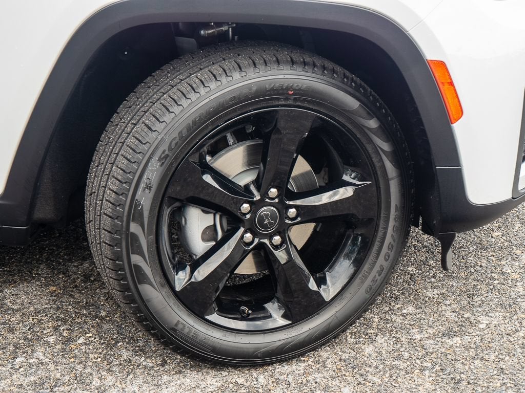 2027 Jeep Grand Cherokee Limited Reserve