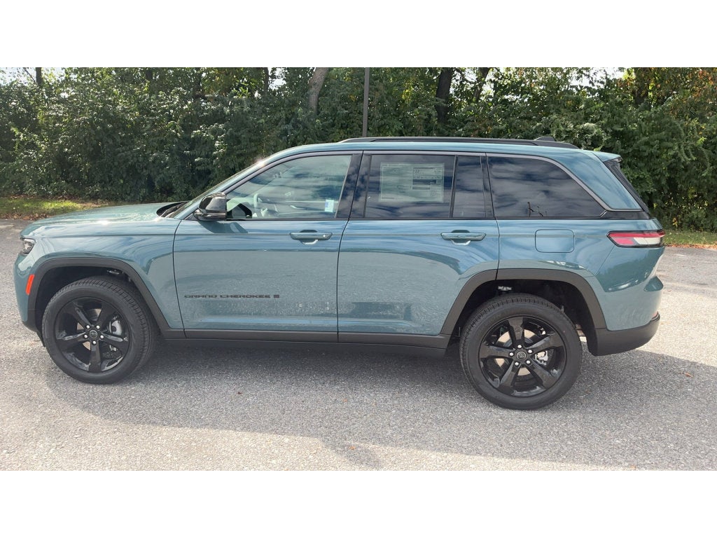 2027 Jeep Grand Cherokee Limited