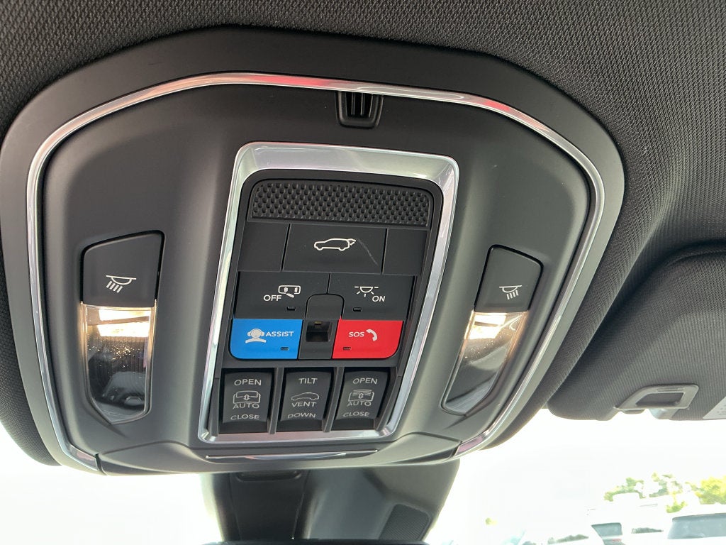 2027 Jeep Grand Cherokee Limited