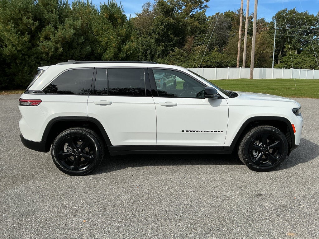 2027 Jeep Grand Cherokee Limited