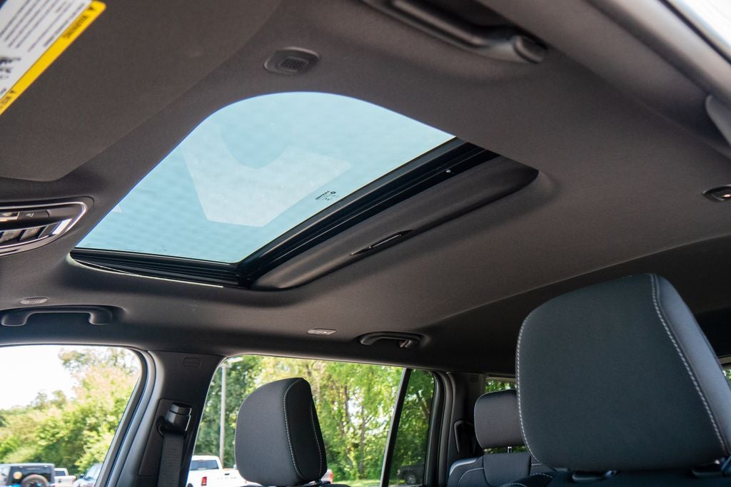 2026 Jeep Grand Cherokee L Laredo