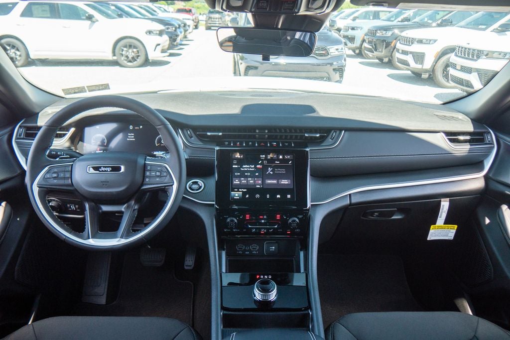 2026 Jeep Grand Cherokee L Laredo