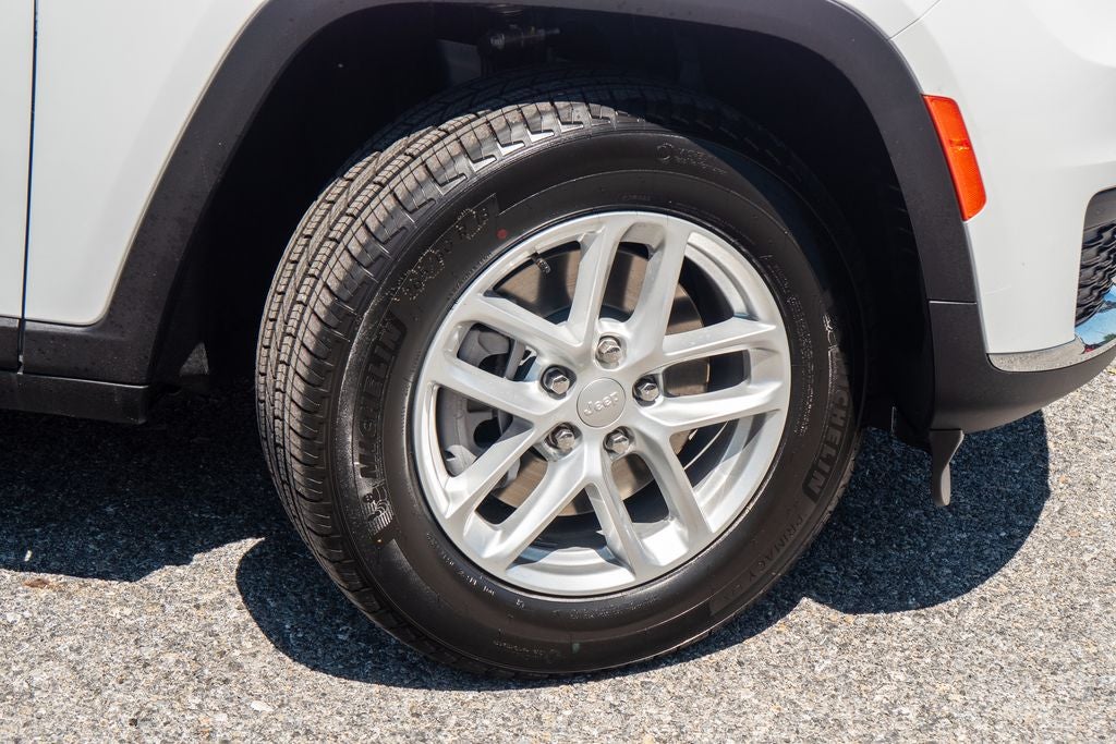 2026 Jeep Grand Cherokee L Laredo