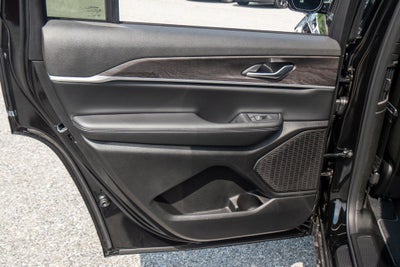 2026 Jeep Grand Cherokee L Altitude