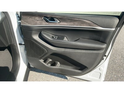 2027 Jeep Grand Cherokee L Laredo Altitude