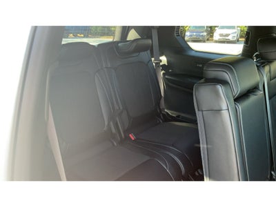 2027 Jeep Grand Cherokee L Laredo Altitude