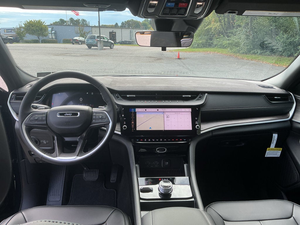 2027 Jeep Grand Cherokee L Limited