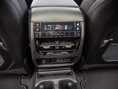 2027 Jeep Grand Cherokee L Limited Reserve