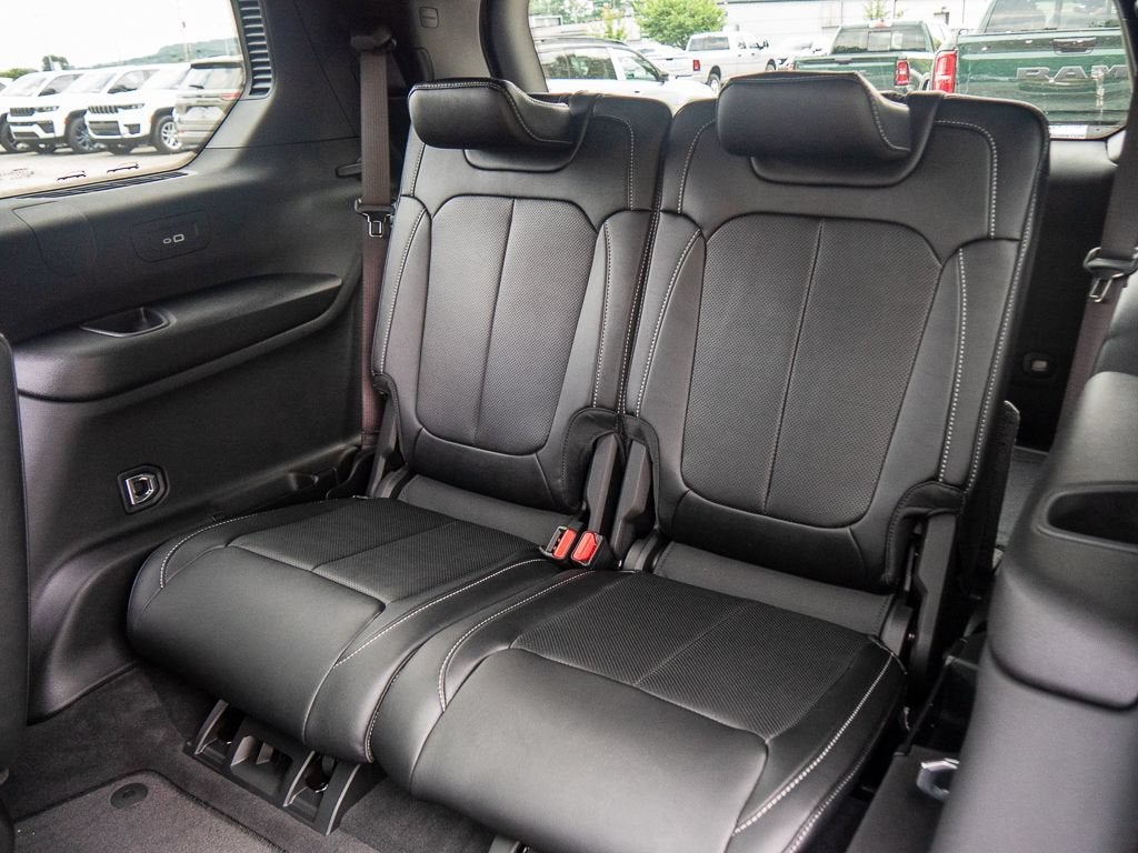 2027 Jeep Grand Cherokee L Limited Reserve