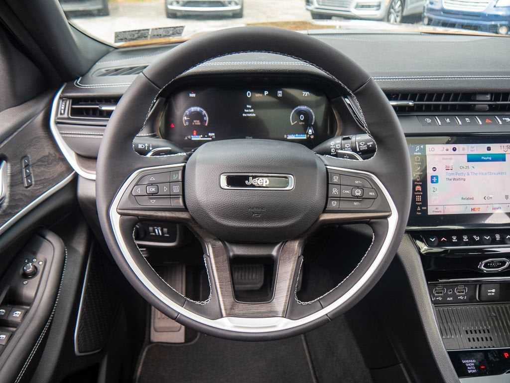 2027 Jeep Grand Cherokee L Limited Reserve
