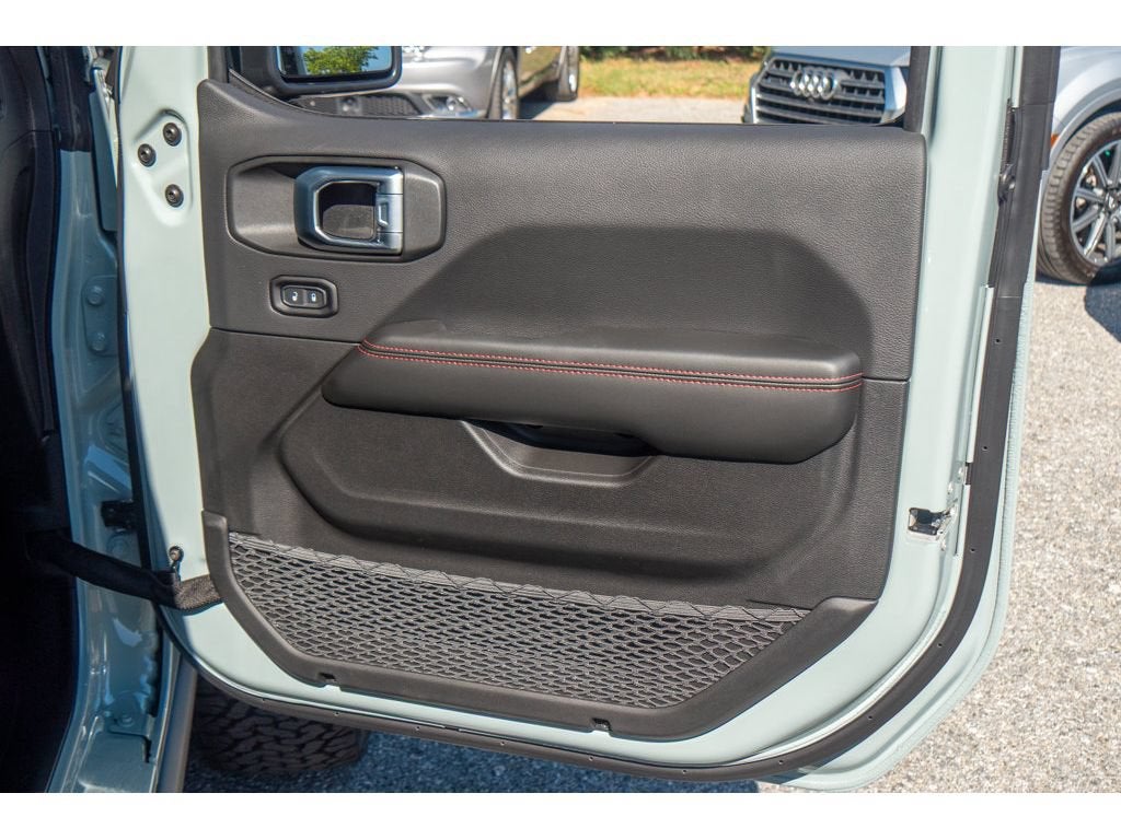 2027 Jeep Wrangler Rubicon