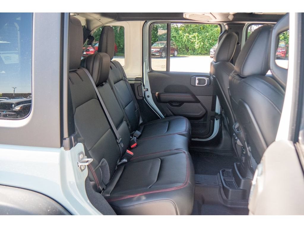 2027 Jeep Wrangler Rubicon