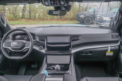 2026 Jeep Grand Wagoneer L 4x4
