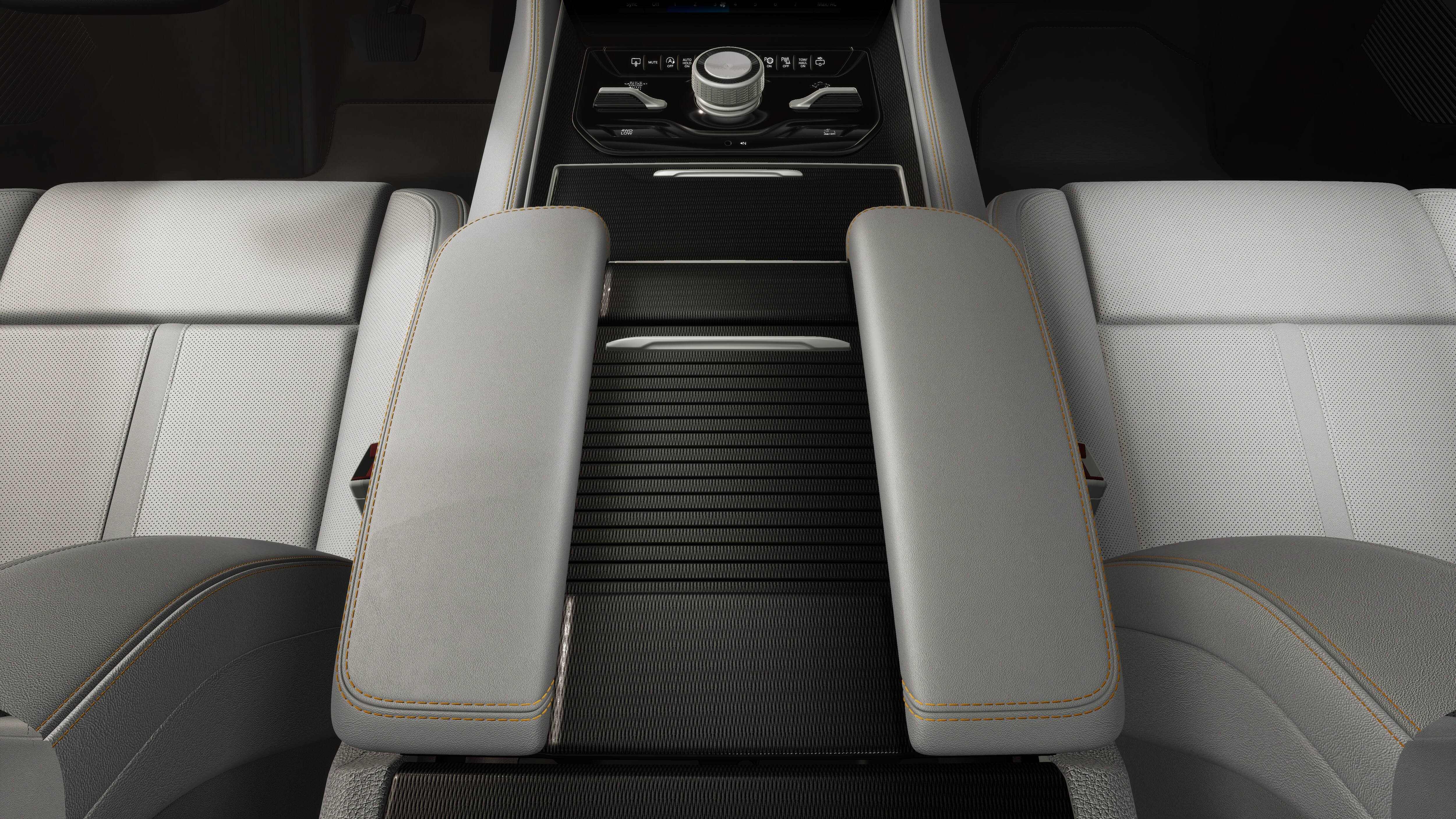 2026 Jeep Grand Wagoneer L Summit Obsidian
