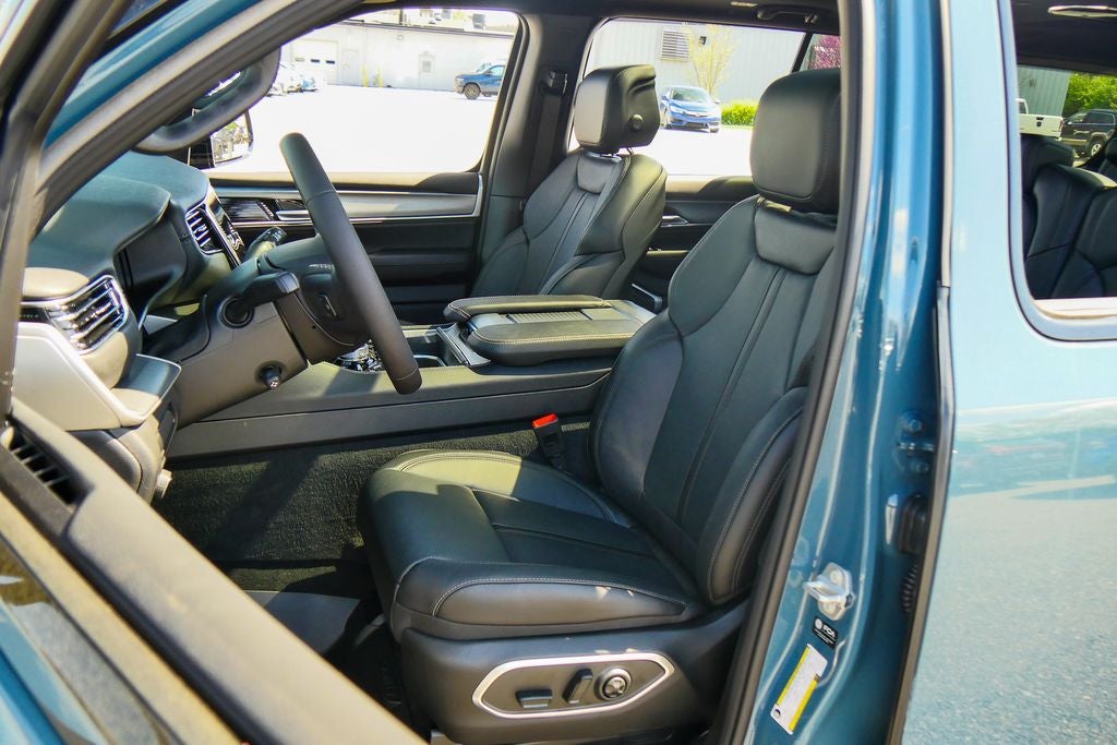 2026 Jeep Grand Wagoneer Upland