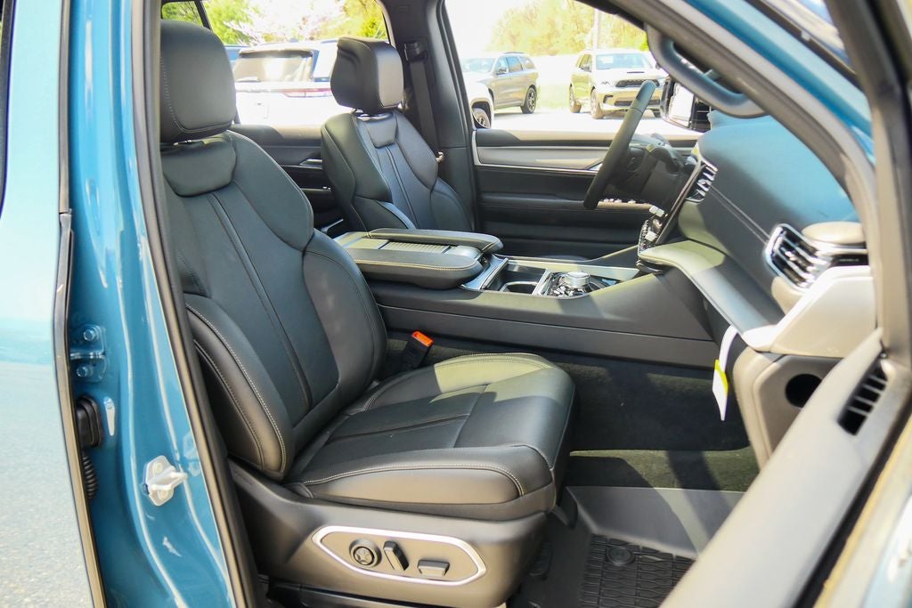 2026 Jeep Grand Wagoneer Upland