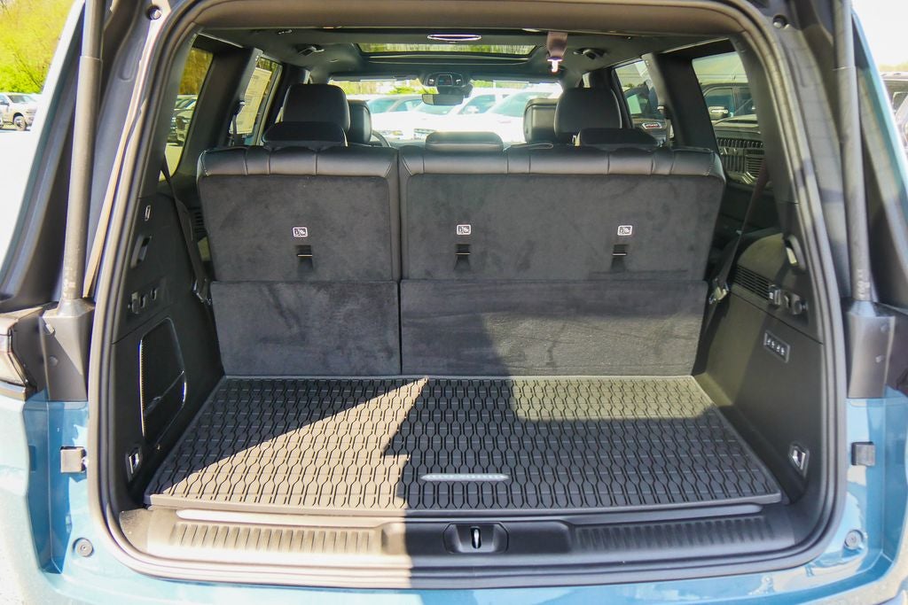 2026 Jeep Grand Wagoneer Upland