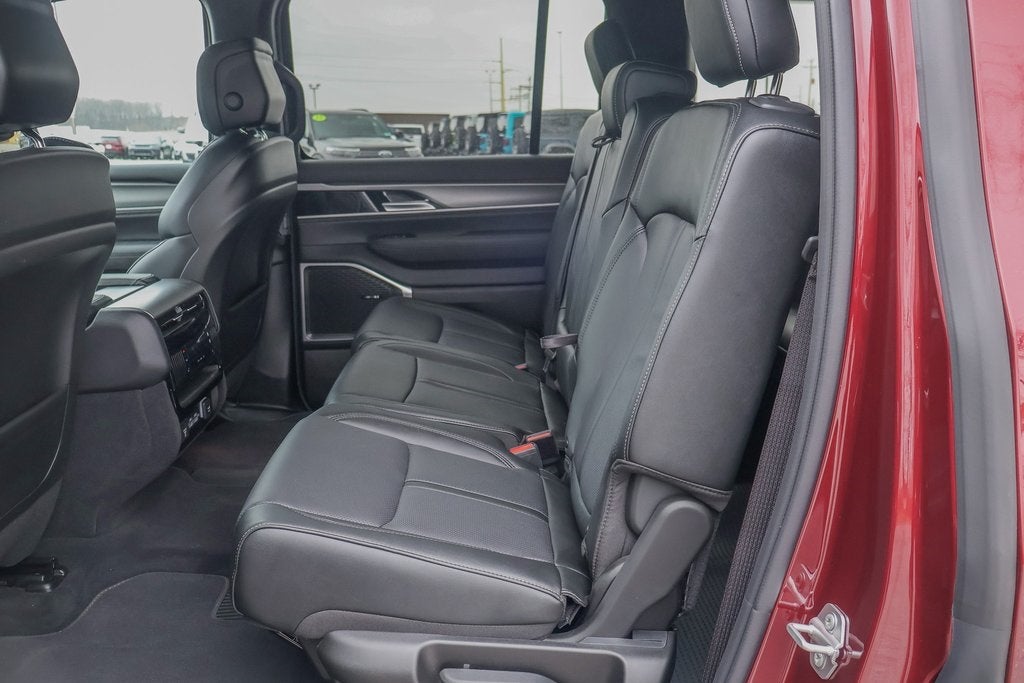 2025 Jeep Wagoneer Series II