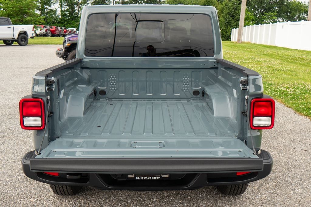 2026 Jeep Gladiator Sport S