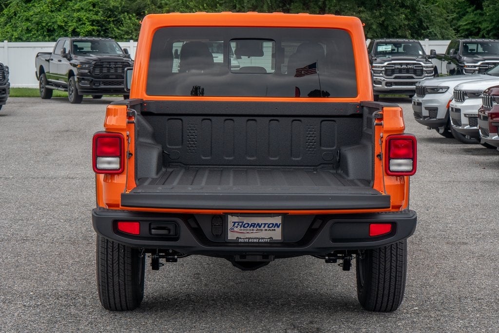 2025 Jeep Gladiator Sport S