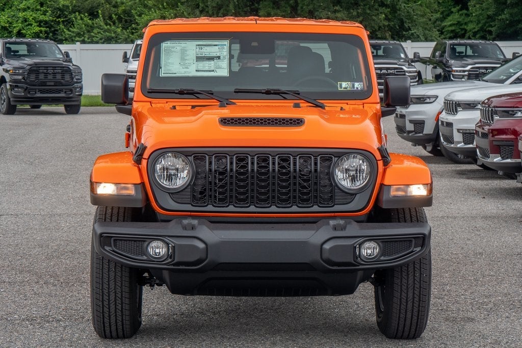 2025 Jeep Gladiator Sport S