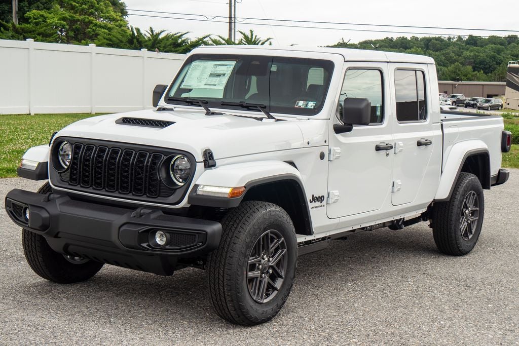2026 Jeep Gladiator Sport S
