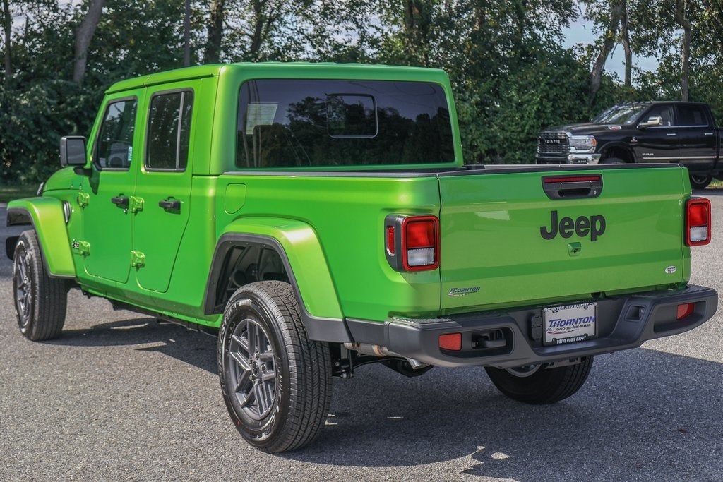 2025 Jeep Gladiator Sport S