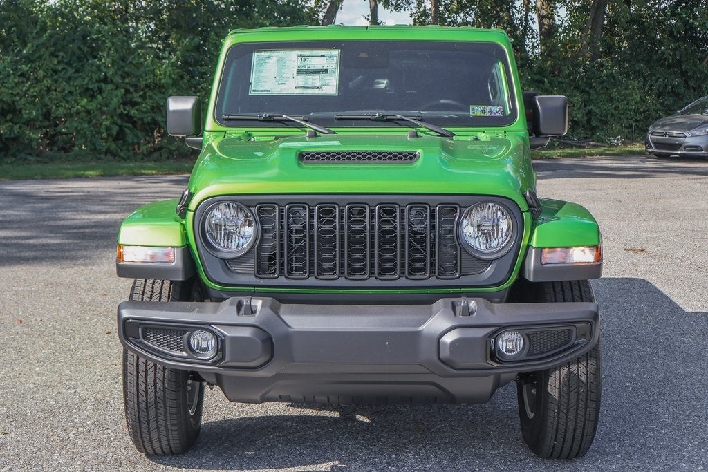 2025 Jeep Gladiator Sport S