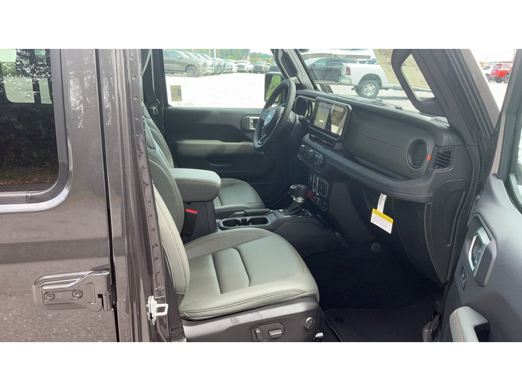 2027 Jeep Gladiator Mojave X