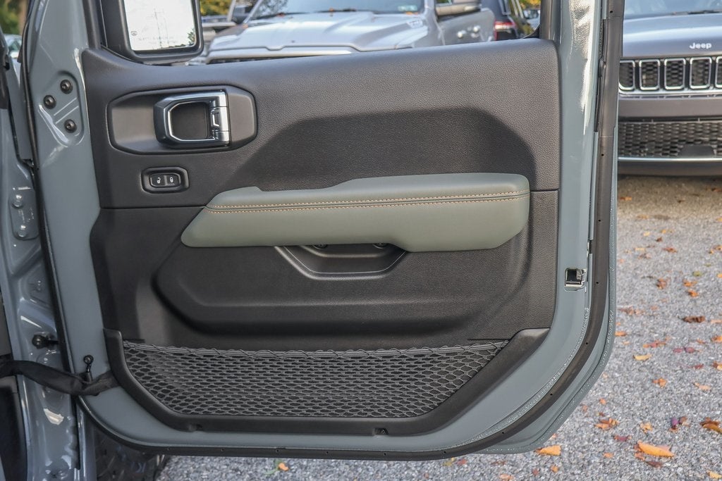 2025 Jeep Gladiator Mojave