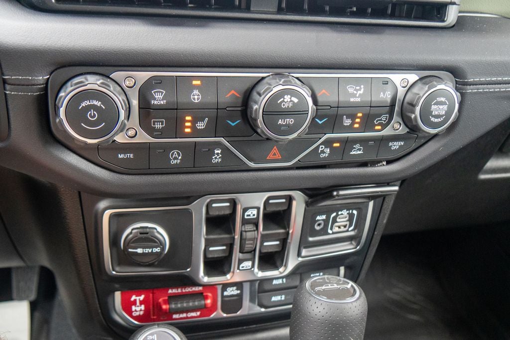 2026 Jeep Gladiator Mojave X