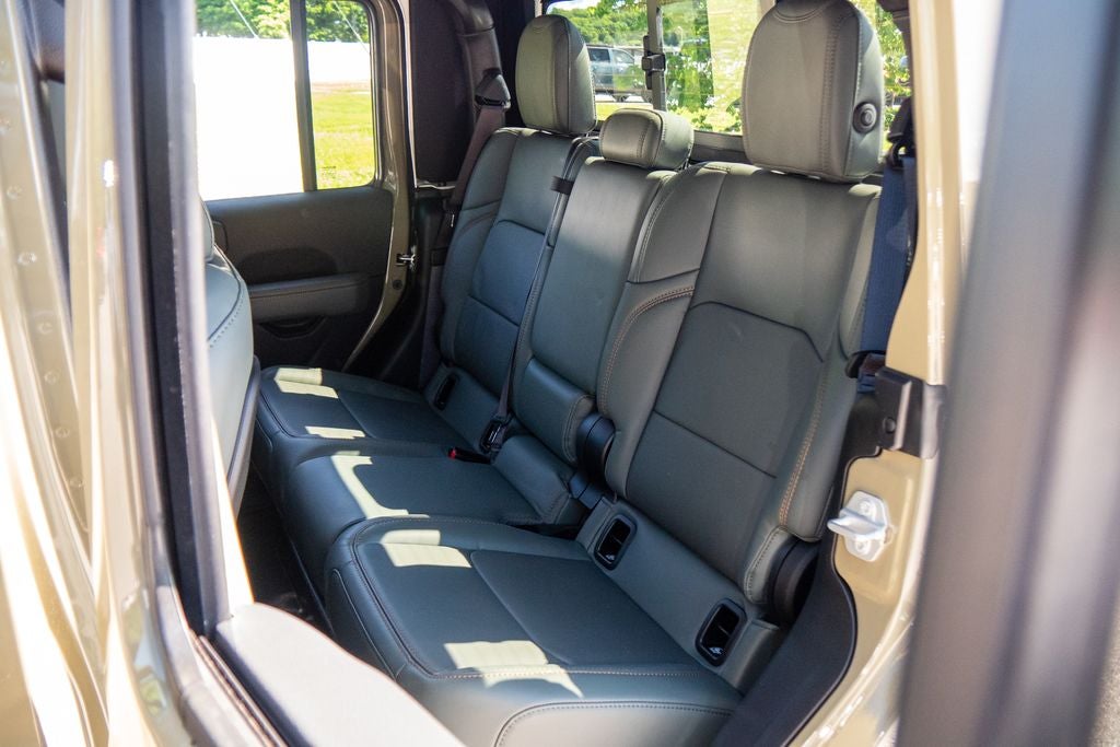 2026 Jeep Gladiator Mojave X