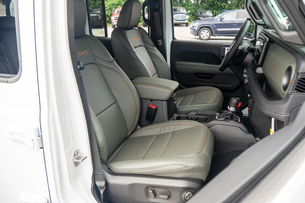 2026 Jeep Gladiator Mojave X