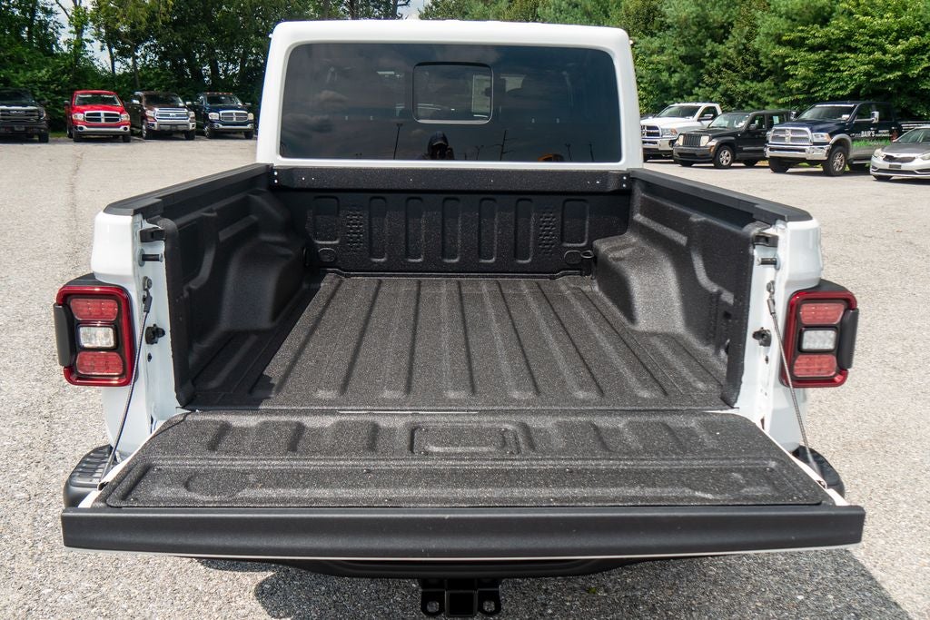 2026 Jeep Gladiator Mojave X