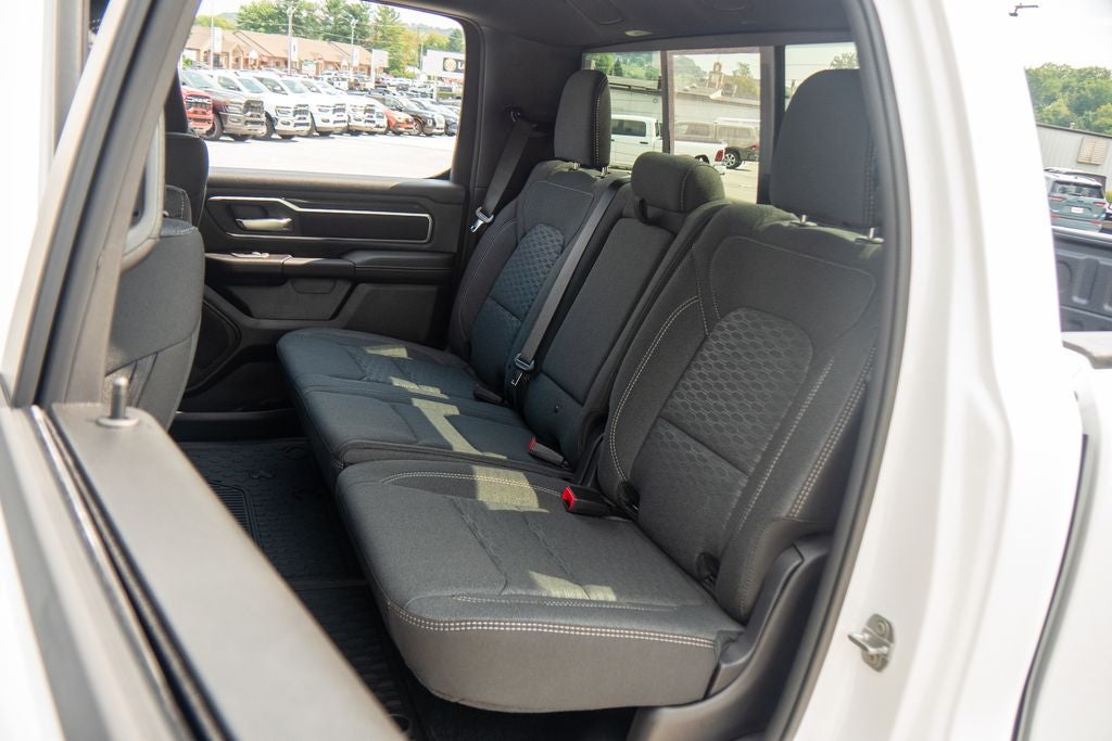 2027 RAM 1500 Big Horn/Lone Star