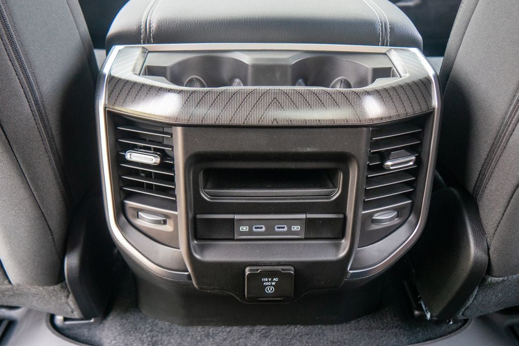 2027 RAM 1500 Big Horn/Lone Star