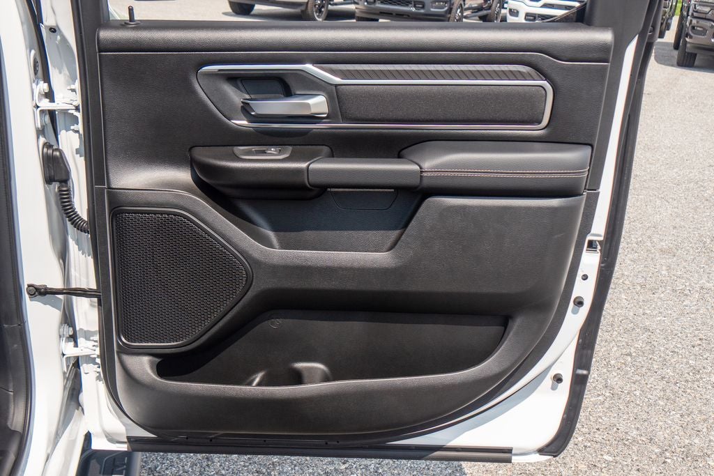 2027 RAM 1500 Big Horn/Lone Star