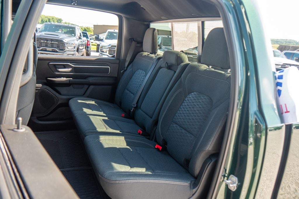 2027 RAM 1500 Big Horn/Lone Star