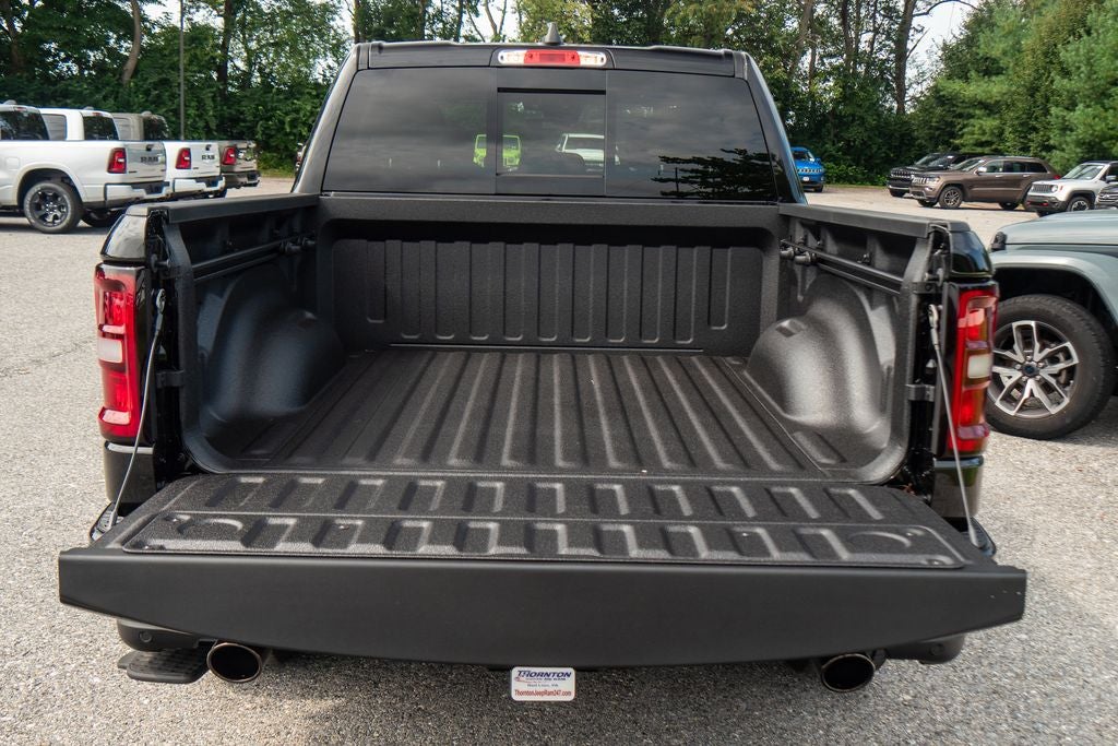 2027 RAM 1500 Big Horn/Lone Star