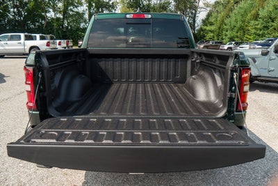 2027 RAM 1500 Big Horn/Lone Star