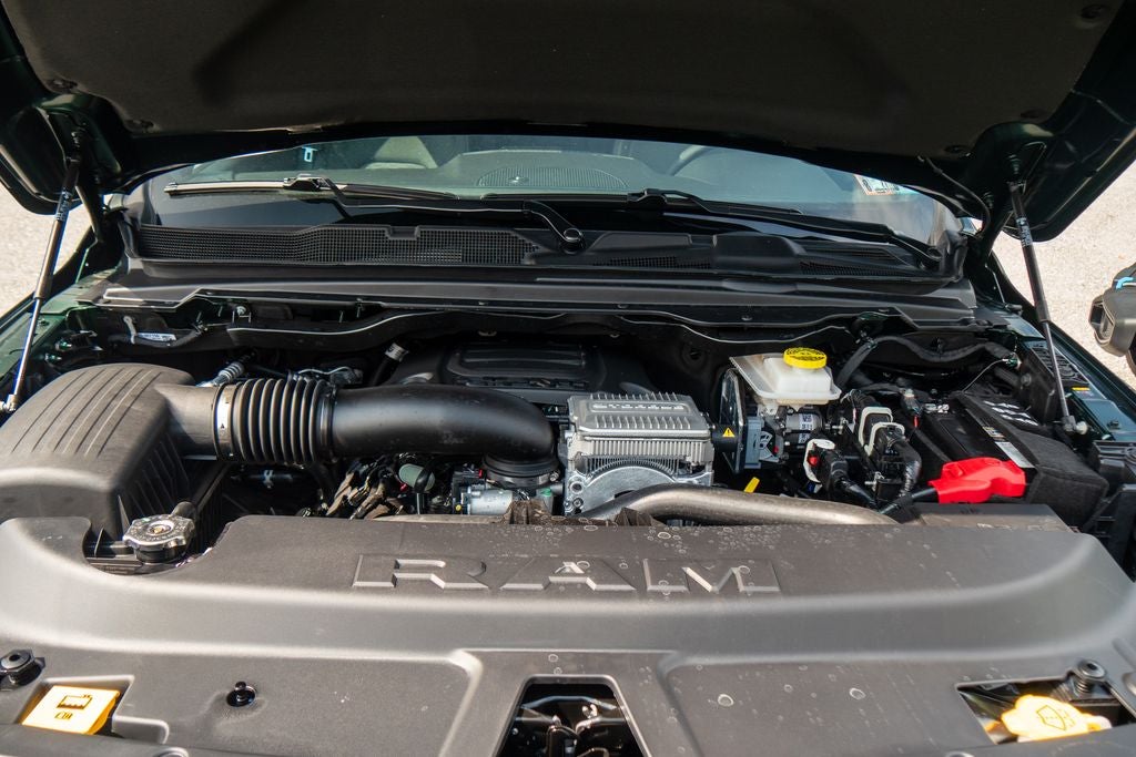 2027 RAM 1500 Big Horn/Lone Star