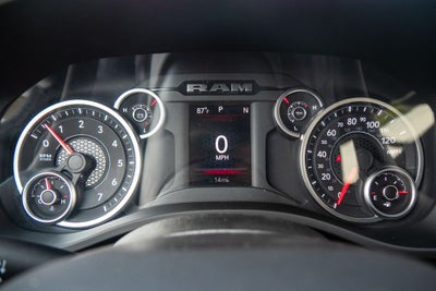 2027 RAM 1500 Big Horn/Lone Star