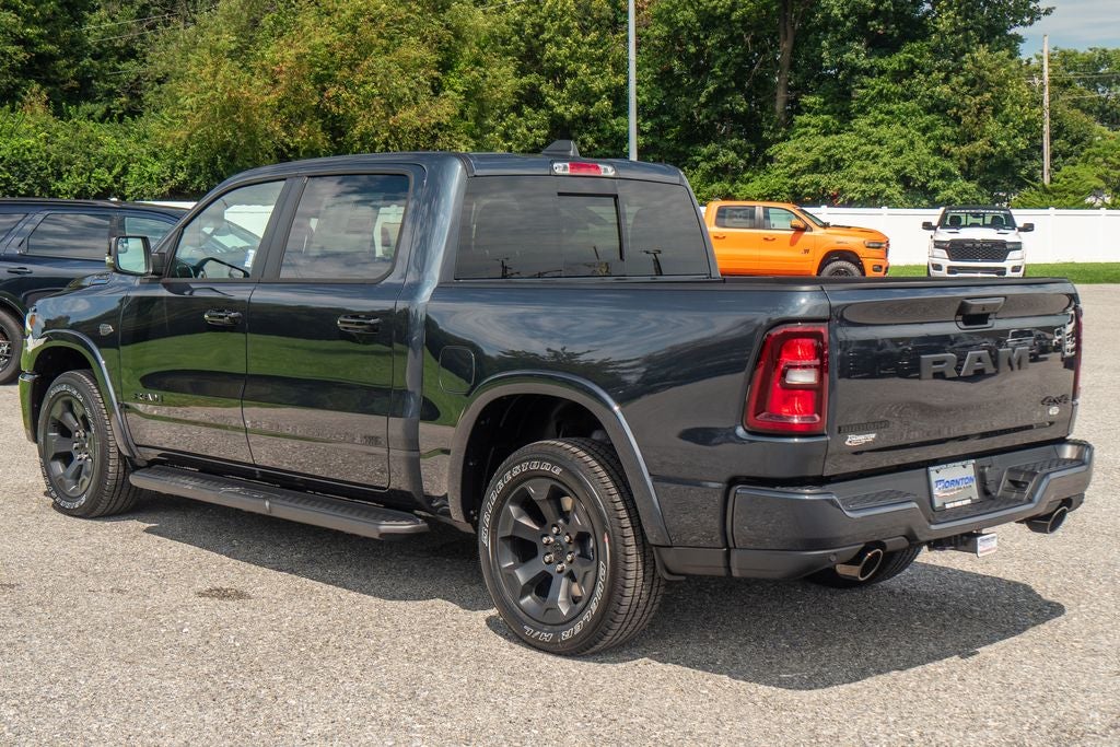 2027 RAM 1500 Big Horn/Lone Star