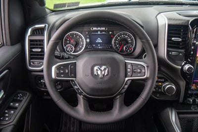 2027 RAM 1500 Big Horn/Lone Star