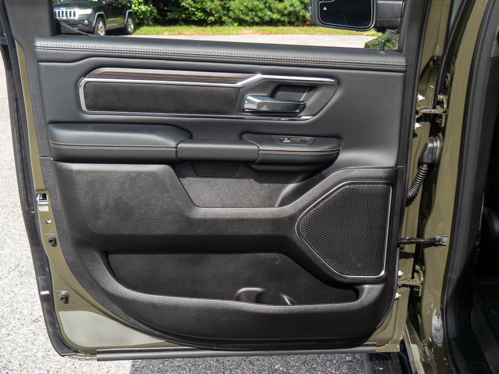 2027 RAM 1500 Laramie