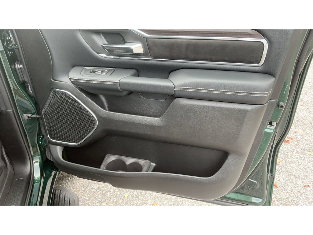 2027 RAM 1500 Laramie