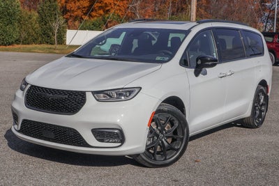 2026 Chrysler Pacifica Limited