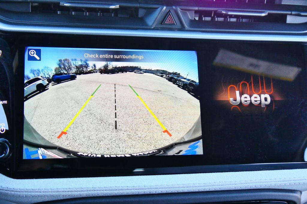 2026 Jeep Cherokee Laredo