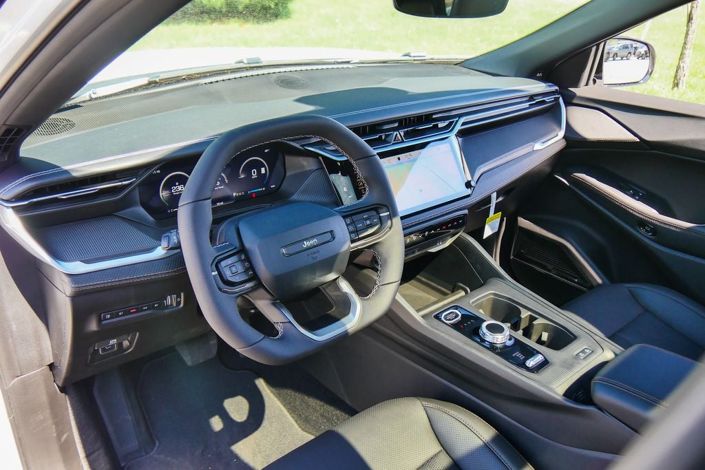 2026 Jeep Cherokee Overland